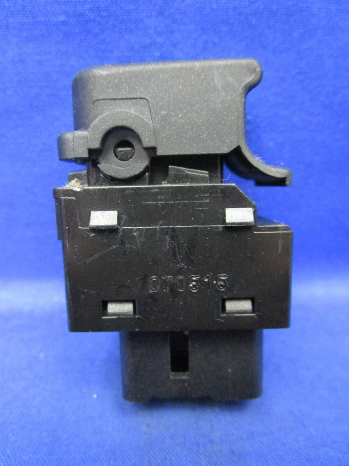 Interruptor de control de ventana Kia Optima EX 2007 PN 93575-2G100T0 Foto 3 de 4