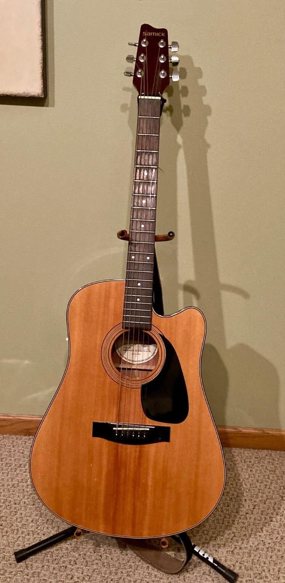 Samick Acoustic/Electric SW 210CE; Looks & Sounds Great; Made in