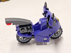 Vintage LEGO 7779 Batman Dragster: Catwoman pursuit set