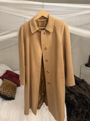 Burberrys Women's Camel Long Overcoat Size 44 Button Closure Pockets Vintage
