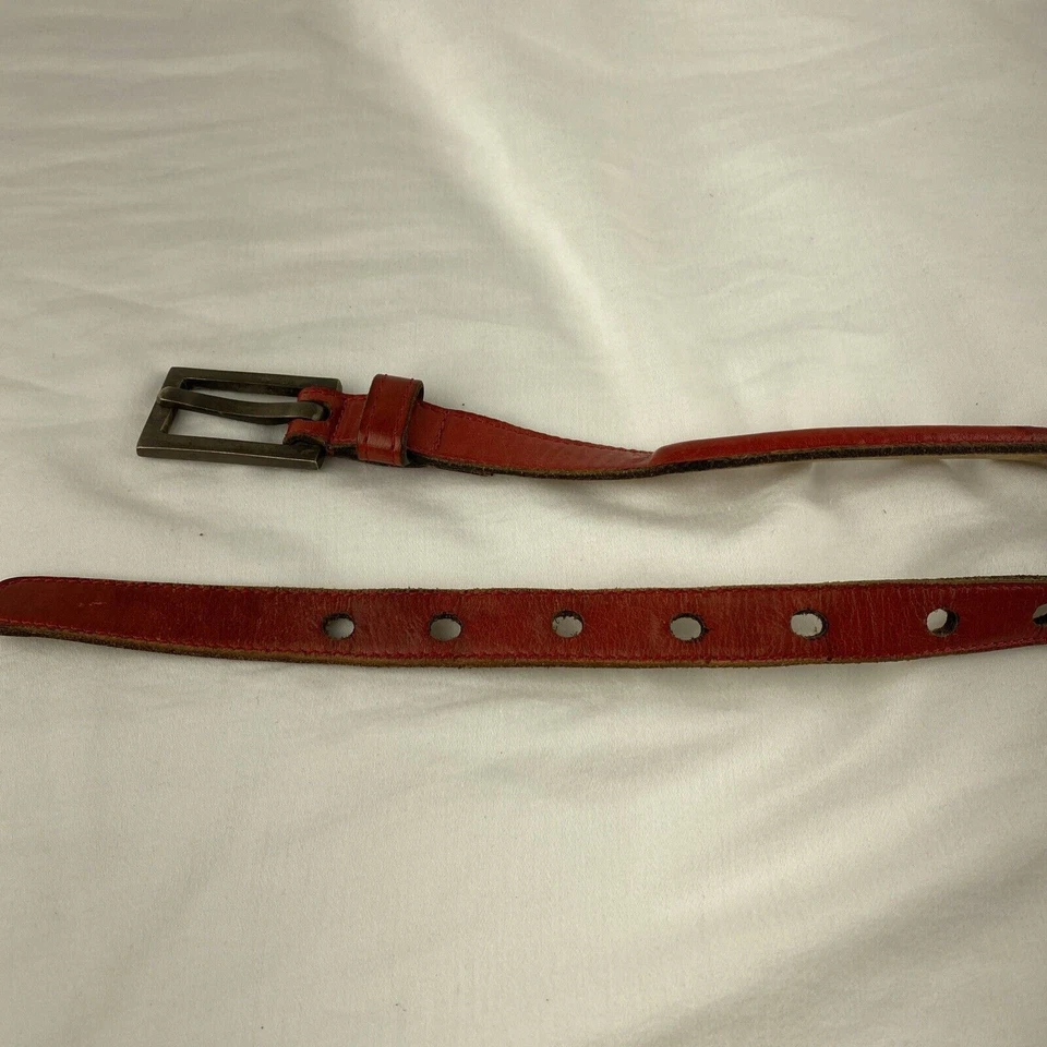 Johnny Farah Womens Skinny Belt M Medium Red Leather Brass Buckle - Image 4 of 4