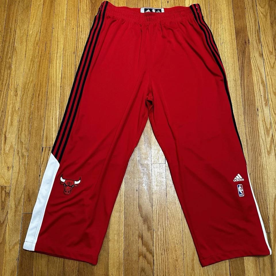 Chicago Bulls Adidas Men’s Training Pants Team Issued Game Worn 4XL Tear Away - Image 2 of 4