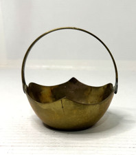 Vintage Brass Trinket / Candy Basket With Folding Handle 4  Top Of Handle X 4  