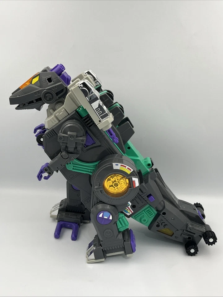 Hasbro Transformers Generations Titans Return Titan Class Trypticon Complete - Image 3 of 4