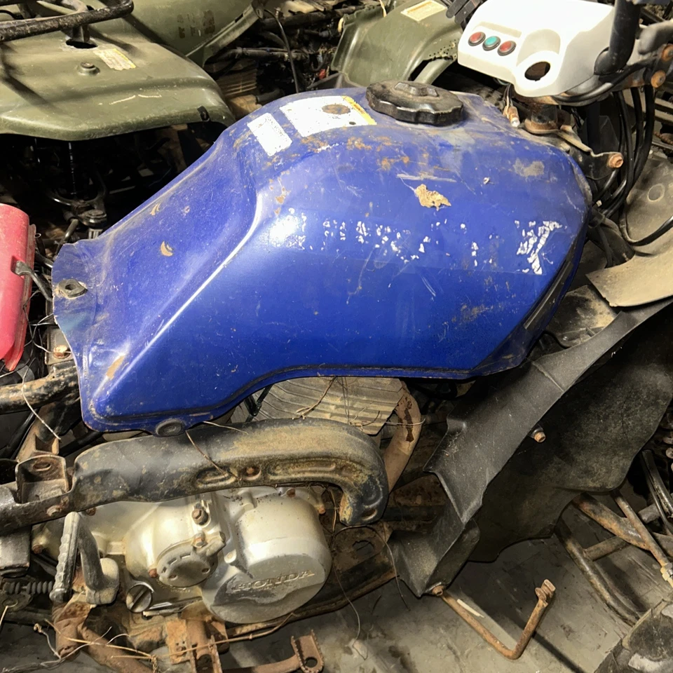 1990 Honda Fourtrax TRX 300 4x4 ATV usado OEM célula de tanque de combustível azul gasolina - Imagem 2 de 4