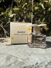 Marc Jacobs Daisy Eau So Fresh EDT Mini Splash 4 ml, NEW WITHOUT BOX