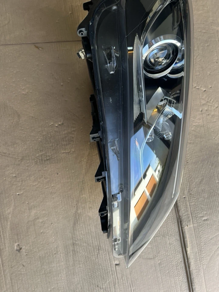 Seat Alhambra 7N Bi-Xenonscheinwerfer Rechts 7N5941752 - Bild 3 von 4