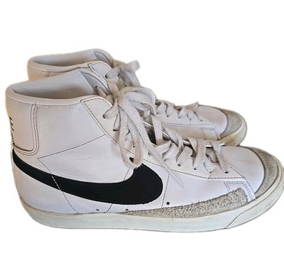 Nike Blazer Mid 77 Womens White Black Shoes High Top Basketball