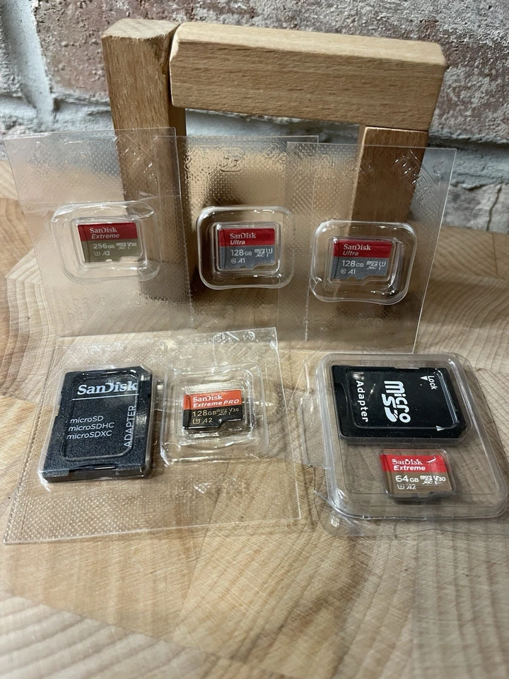 SanDisk Extreme 256, 64GB Pro 128 GB Ultra 128 GB X 2 - lot of 5 - Image 2 of 4