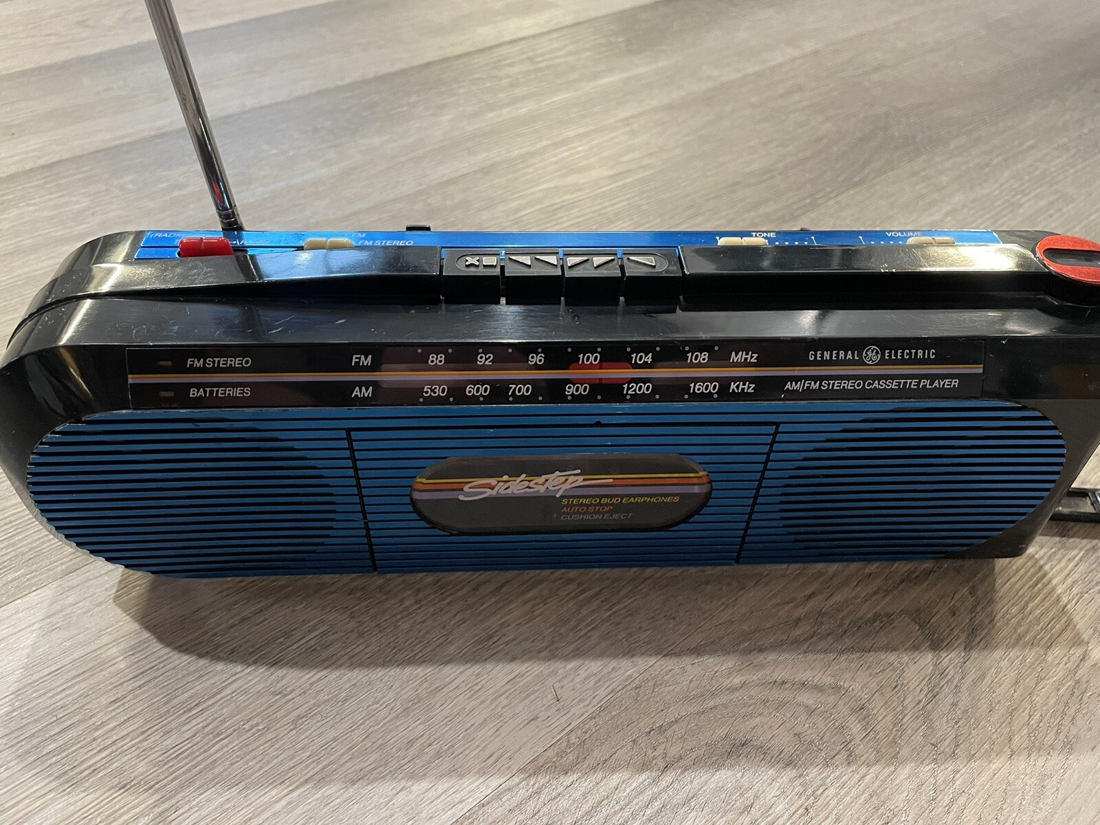 GE General Electric Sidestep 3-5610 Black Blue AM FM Radio Cassette ...