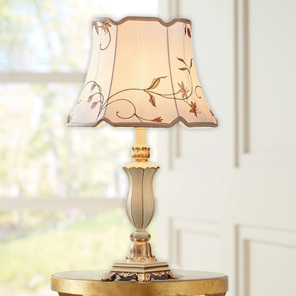 Retro Simple Desk Lamp White Fabric Shade Bedroom Living Room Bedside Table  Lamp