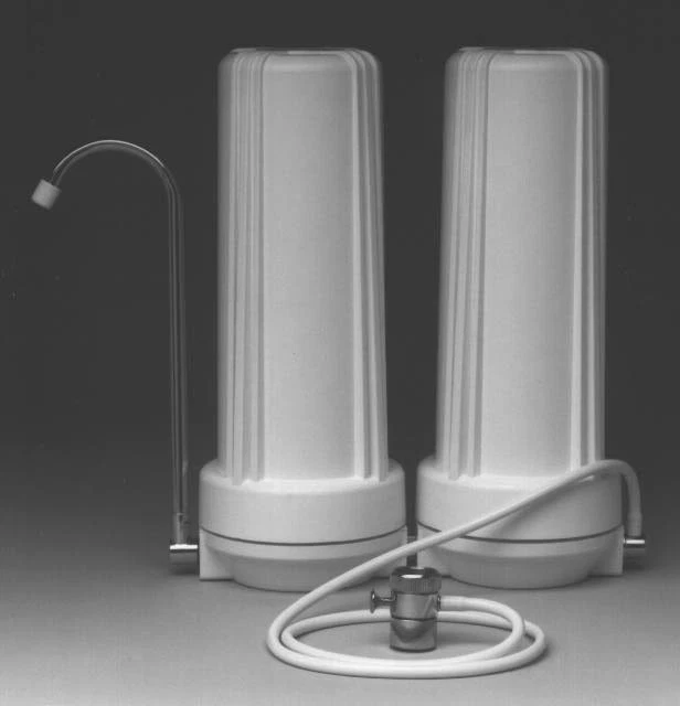 Counter Top Drinking Water 2 Stage Filtration System: Sediment & Carbon Filters - Image 2 of 3