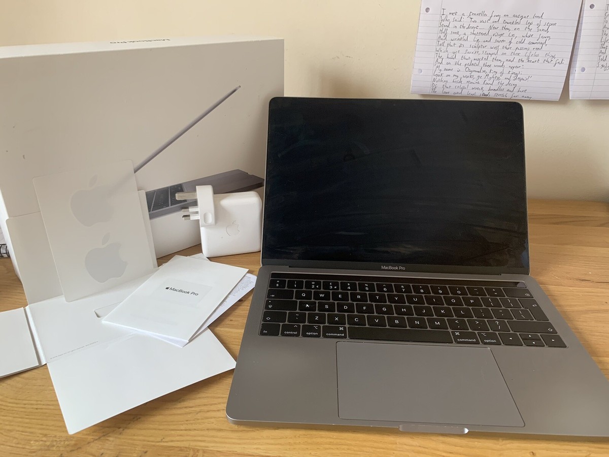 MacBook Pro（2019　13インチ）　A2159 MacBook Pro 13 2019 Quad-Core i5 1.4GHz 8GB 120 GB Space