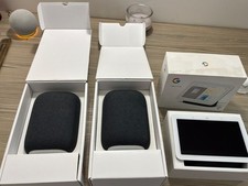 Google Nest Hub (2ème gén.) Smart Display et Google Nest Audio.