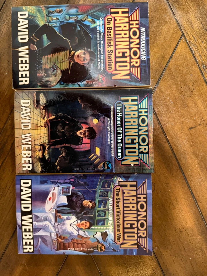 David Weber HONOR HARRINGTON 11 First Editions Lot Baen Sci-Fi Collector Set Foto 4 de 4