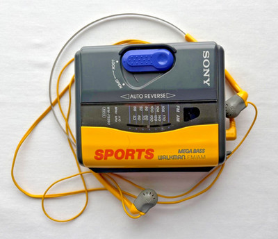 Sony Sports Walkman Mega Bass Cassette Tape Player Radio with