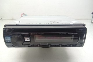 Alpine Audio Single Din CD Player Radio Display and Receiver CDE 172BT
