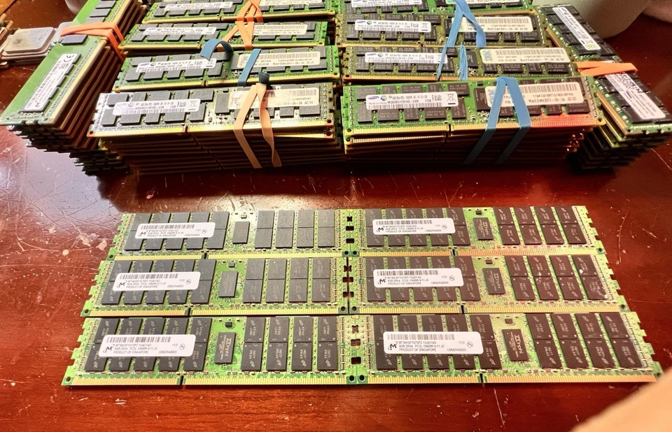 Lote de 116 en total. Servidor Samsung/Micro 4 GB PC3-10600R DDR3 RAM 32 GB 16 GB y 8 GB Foto 4 de 4