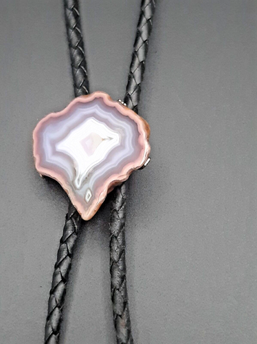 Leather Bolo Tie Purple Agate Polished Multi Ring Geode - 第 2/6 張圖片