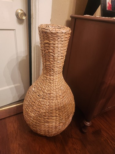 32" Tall Woven Floor Brown Seagrass Vase - Picture 5 of 8