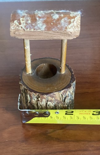 Miniature Wood Wishing Well Water Display or Dollhouse - Picture 8 of 9