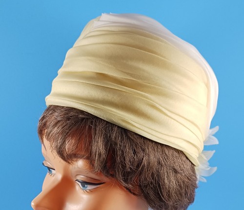 Schiaparelli Paris Silk Organza Turban Style Hat Pale Yellow & Cream with Flower - Picture 5 of 7