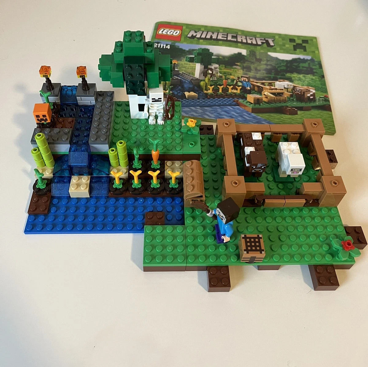 LEGO 21114 Minecraft The Farm Set 100 Complete eBay