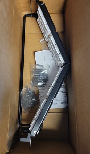 HUBBELL HP648A Nextspeed Category 6, 48 Port Patch Panel Angled, Black, 2U, New - Afbeelding 10 van 11