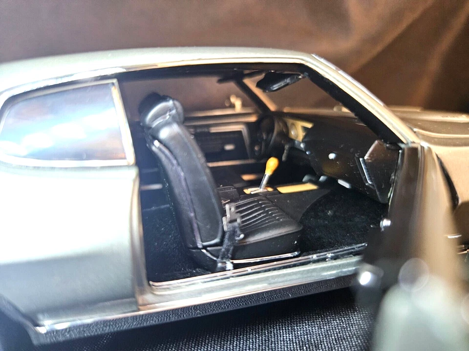 Pontiac GTO 1970 plateado escala 1:24 inv. #1283 Foto 3 de 4