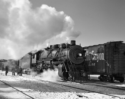 1943 SANTA FE Freight Train Corwith Yard Chicago RailRoad Picture Photo 4x6