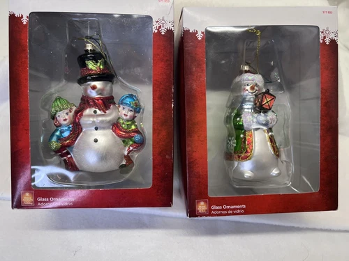 Home Accents Christmas glass Ornament "Adornos de Vidrio"-2 EACH DIFFERNT SCENES