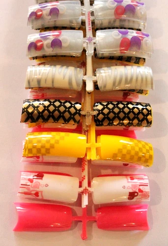 Set 20pcs Pre-Designed False Nail Art Tips Fake Acrylic Nails Metallic Pearl