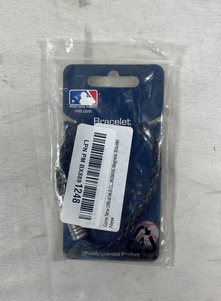 Lot of 4 - MLB Official Cleveland Guardians Magnetic Bracelets 101408 - NEW - Image 4 of 4
