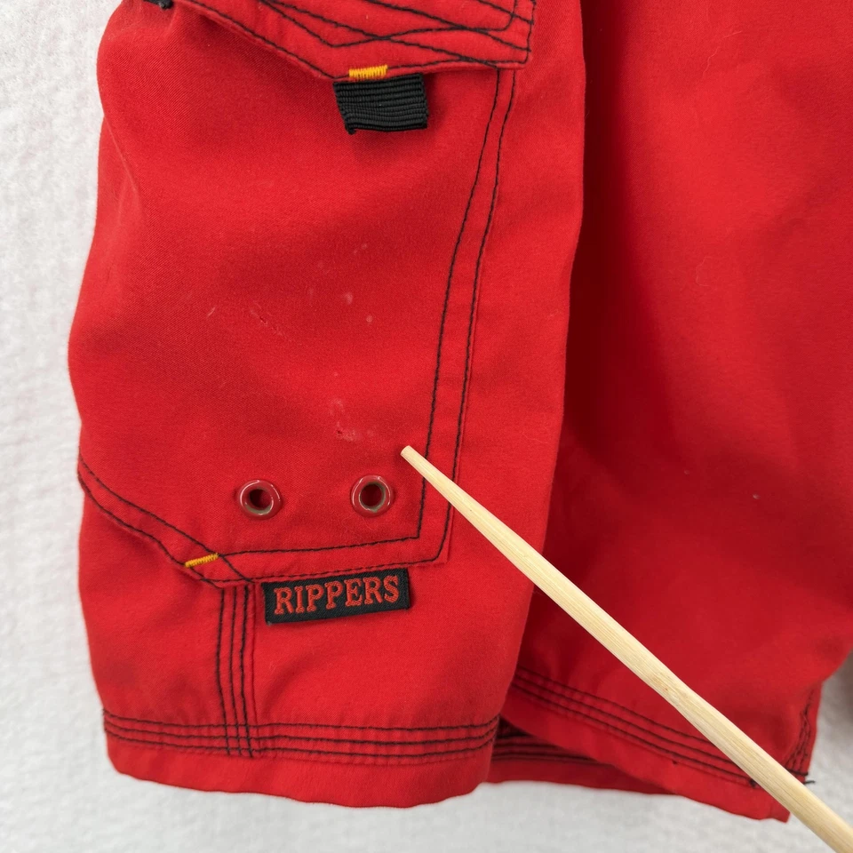 Maui Rippers Shorts Mens 34 Red Boardshorts Surf Swim Octopus Cargo Zip Pocket - Image 4 of 4