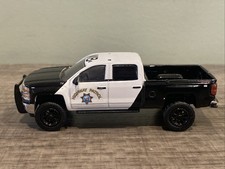 Greenlight CUSTOM 1:64 Chevrolet 2015 Silverado CHP California Highway Patrol