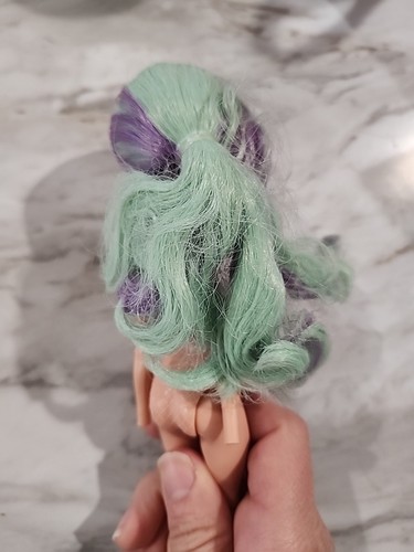 Neue Madeline Hutmacher Ever After High Puppe (ohne Hände) von Hat-Tastic TeaParty - Bild 6 von 6