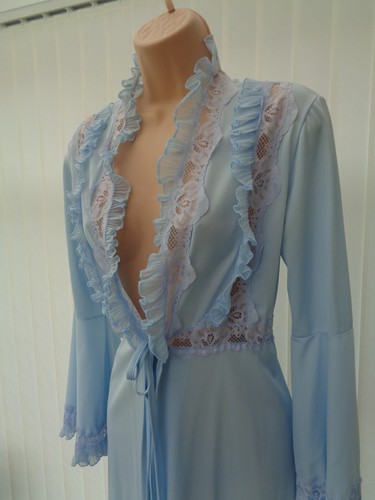 S34 Vintage C&A Eurobella BABY BLAU RÜSCHE SPITZE 70ER JAHRE NEGLIGEE BADBADEMANTEL 38" 14-16 - Bild 6 von 11
