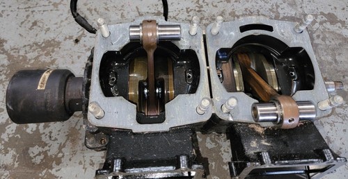 Polaris SLH SLTH Virage 700 crankcase crank case shaft engine block 1201558 00 - Picture 3 of 7