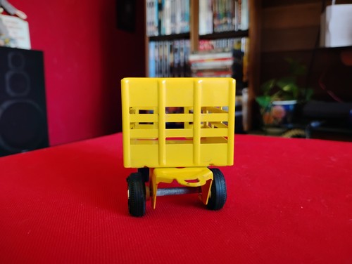 Vintage Tonka John Deere Farm Tractor (811002) w/ Wagon (55320) - Picture 5 of 15