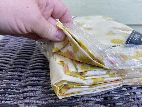 Nuevo de Lote Antiguo Pacific Amarillo Floral Percal Queen Hoja Plana Defecto - Imagen 11 de 14