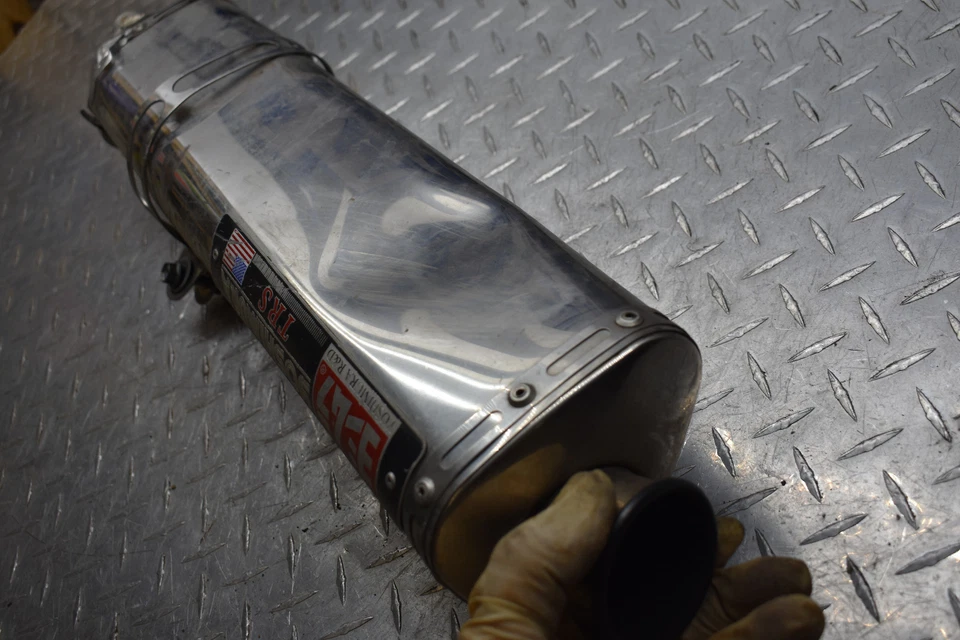 DC4 YOSHIMURA TRS MUFFLER BOLT ON 02 SUZUKI GSXR750 GSXR 750 2002 FREE US SHIP - Image 4 of 4