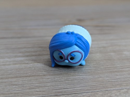 Lotto 4 figurine vinile Disney TSUM TSUM Inside Out rabbia disgusto tristezza Bing - Foto 8 di 9