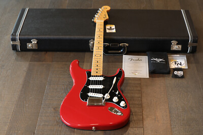 2015 Fender Custom Shop Post Modern Stratocaster NOS Dakota Red + COA OHSC