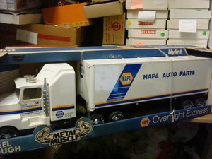 napa diecast truck