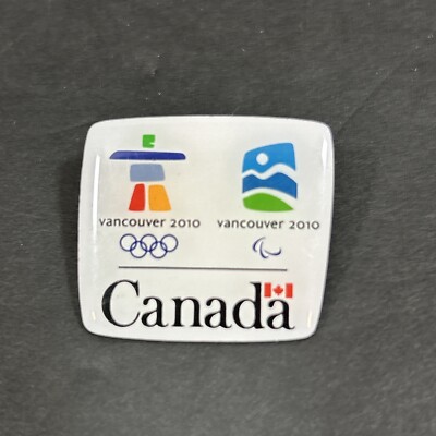 VANCOUVER 2010 OLYMPIC and PARALYMPIC CANADA NOC pin / badge