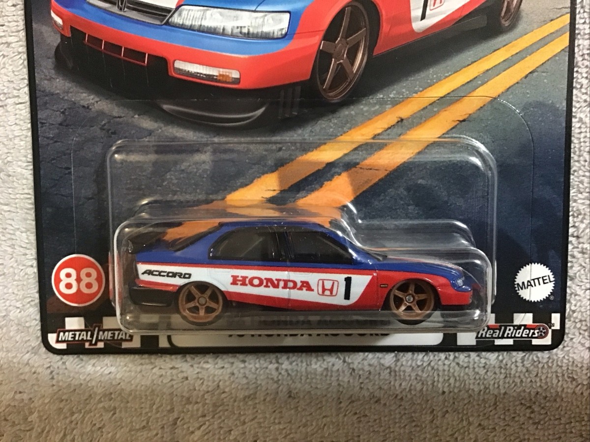 2024 Hot Wheels Premium 1996 HONDA ACCORD 1/64 Diecast Boulevard