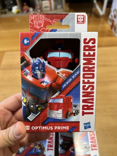 Figuras de acción Hasbro - Transformers - Colección Authentics 4,5" - Paquete de 4 piezas - Imagen 3 de 17