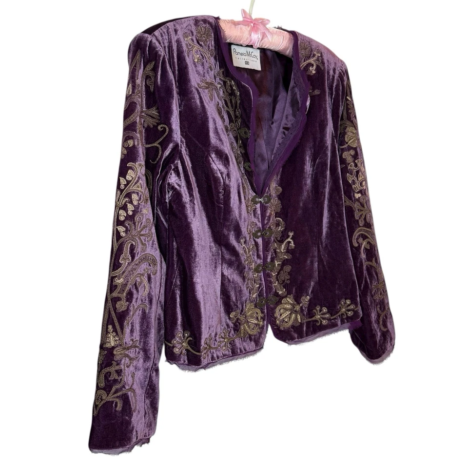 Chaqueta De Colección Y2K Pamela McCoy M Eduardian Whimsigoth Renacimiento Terciopelo Seda Borde Foto 4 de 4