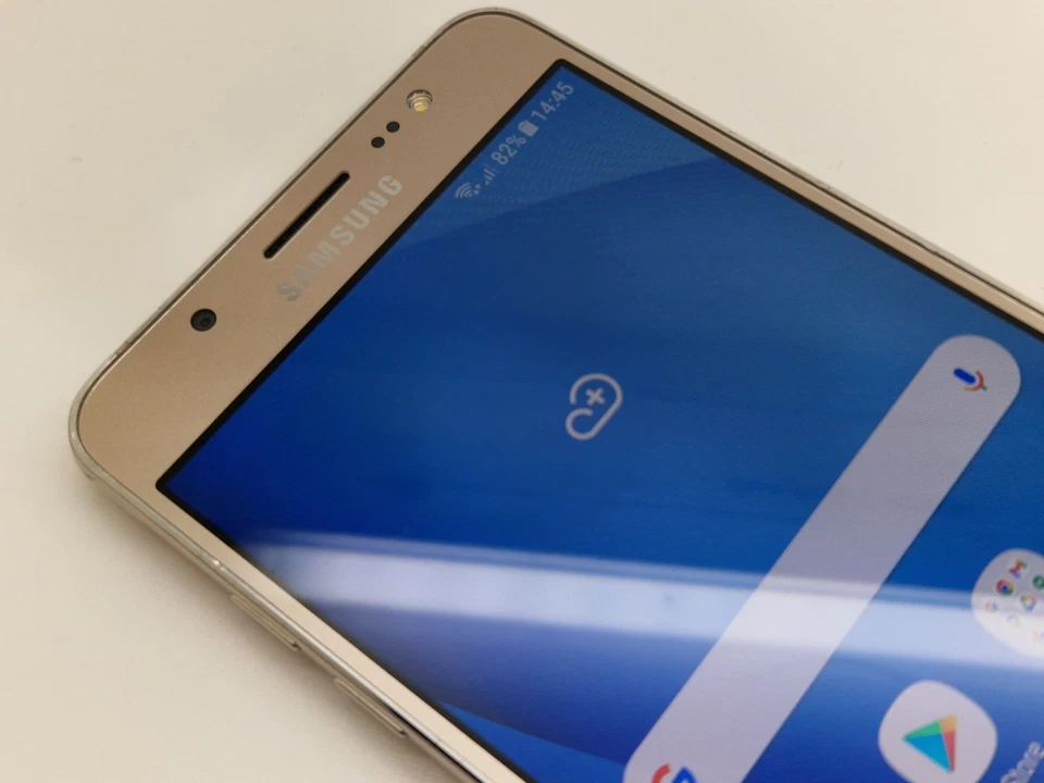 Samsung Galaxy J5 (2016) SM-J510FN - 16GB - Gold (Unlocked) Smartphone, photo 4 of 5