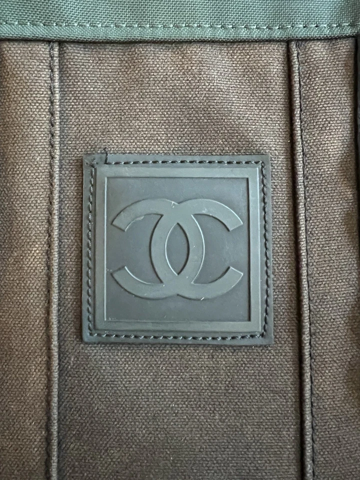 Vintage Chanel Sports line Backpack, Brown And Green Great Condition 2002-2004 - Image 3 of 4
